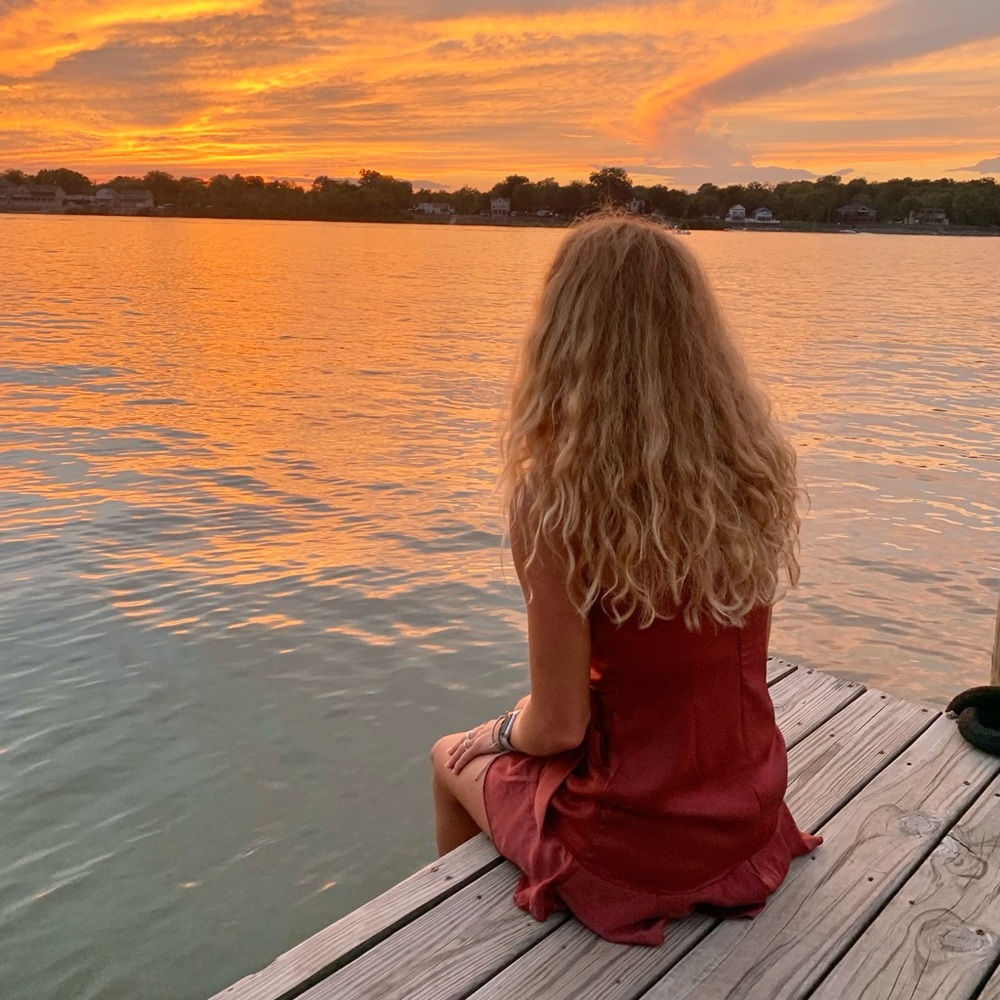 Meet your Posher, Emily